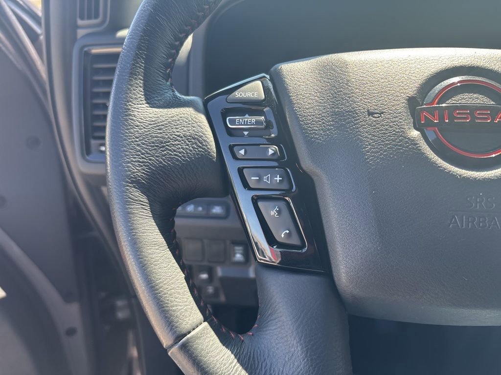 Used 2023 Nissan Frontier PRO-4X w/ Pro Convenience Package AWD/4WD image 22