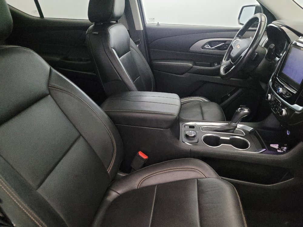 Used 2019 Chevrolet Traverse LT w/ LT Premium Package AWD/4WD image 21