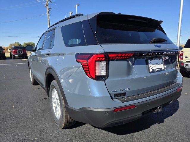 New 2026 Ford Explorer Active image 32