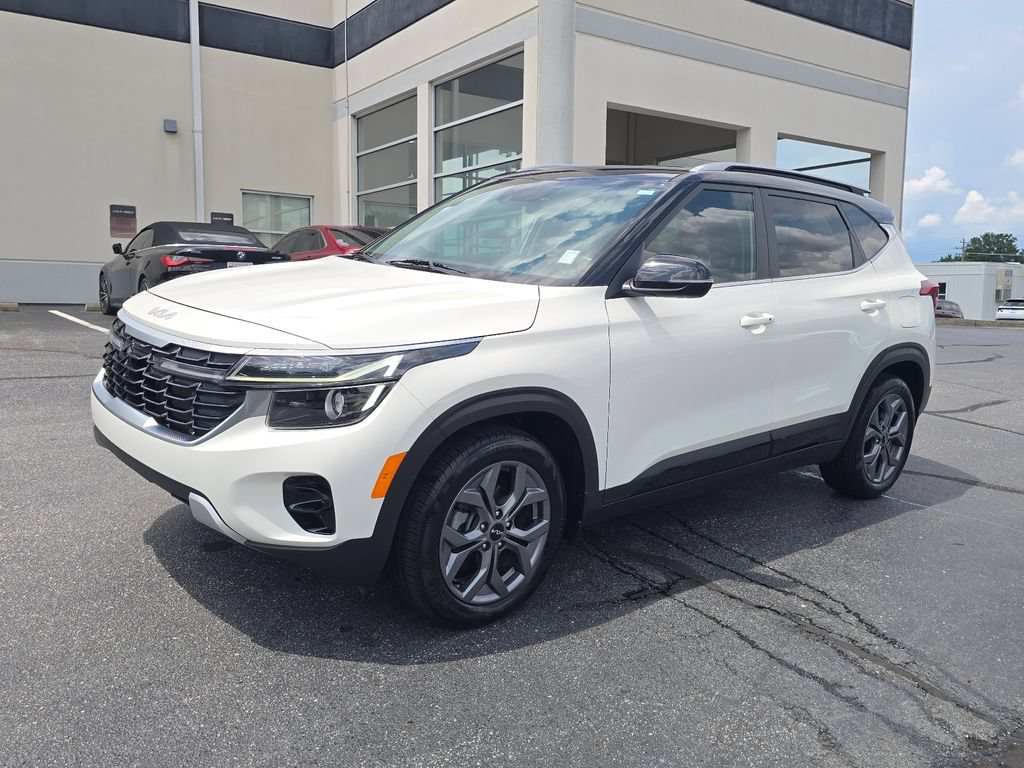 Used 2024 Kia Seltos S FWD image 7