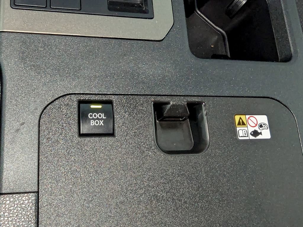 Certified 2024 Toyota Land Cruiser image 31