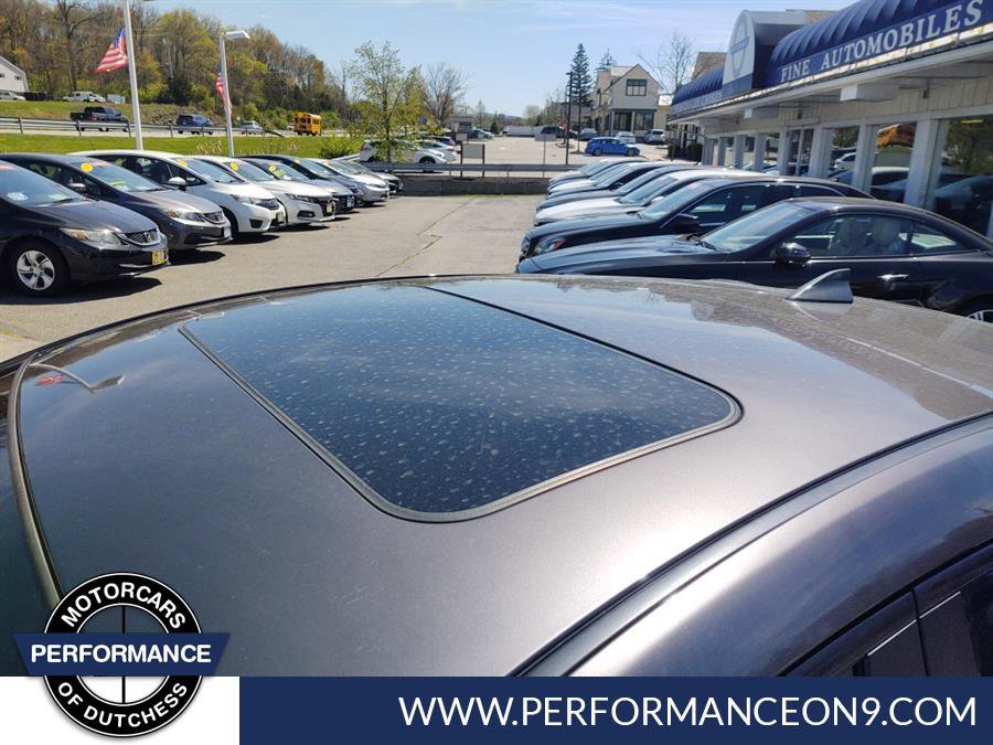 Used 2018 MAZDA MAZDA3 Grand Touring w/ Premium Equipment Package FWD image 9