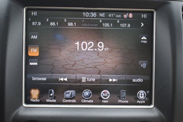 Used 2014 Jeep Grand Cherokee Overland image 30