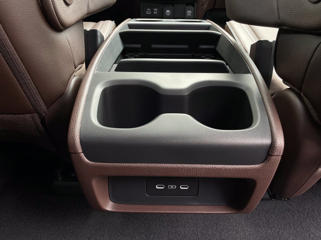 New 2027 Honda Odyssey Touring image 37