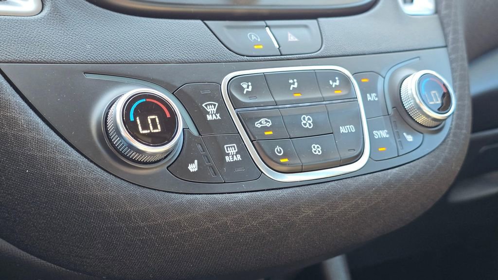 Used 2024 Chevrolet Malibu LT w/ Midnight Edition FWD image 32