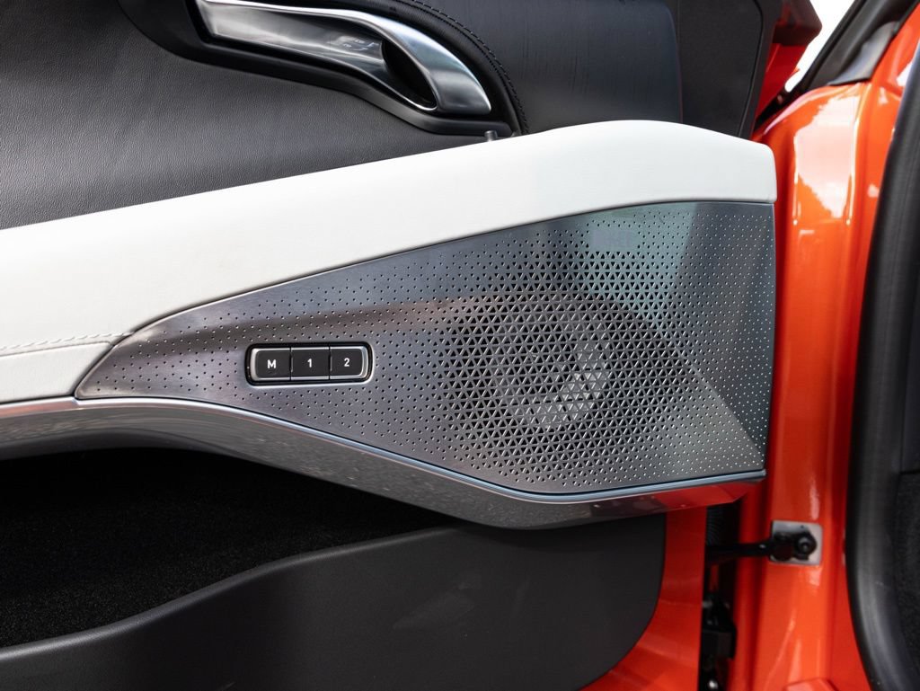 Used 2025 Lotus Emira RWD image 20