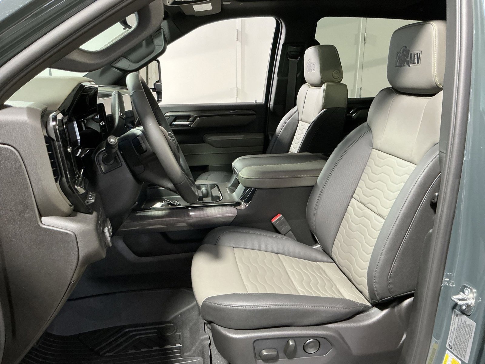 New 2026 Chevrolet Silverado 2500 ZR2 w/ ZR2 Bison Edition image 21