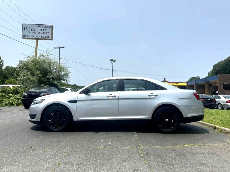 Used 2016 Ford Taurus SEL image 8