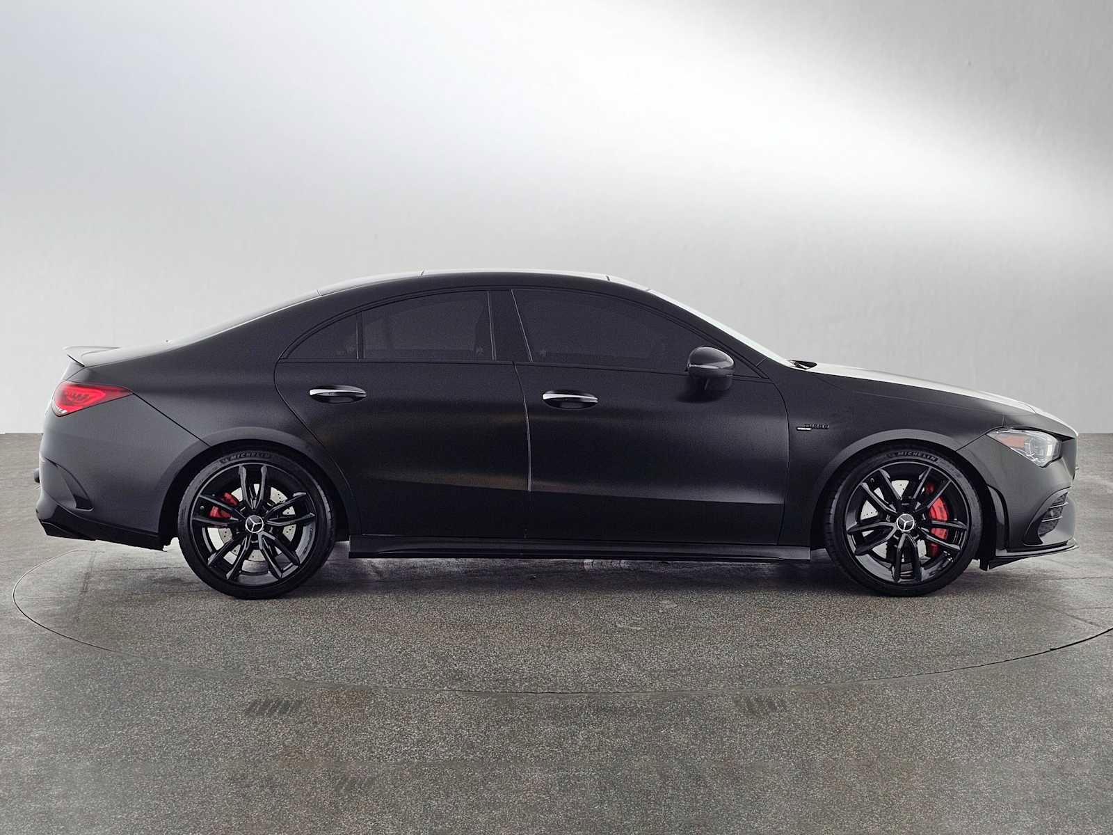 Used 2022 Mercedes-Benz CLA 35 AMG 4MATIC image 2
