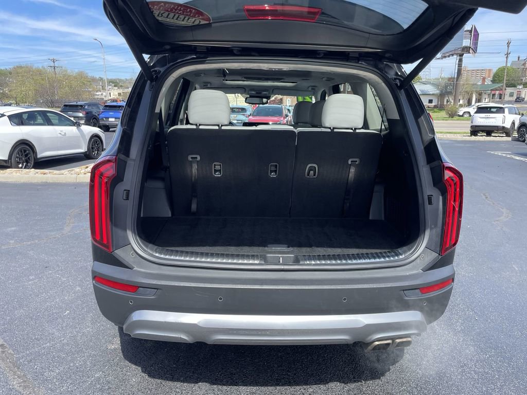 Certified 2021 Kia Telluride SX w/ SX Prestige Package image 39