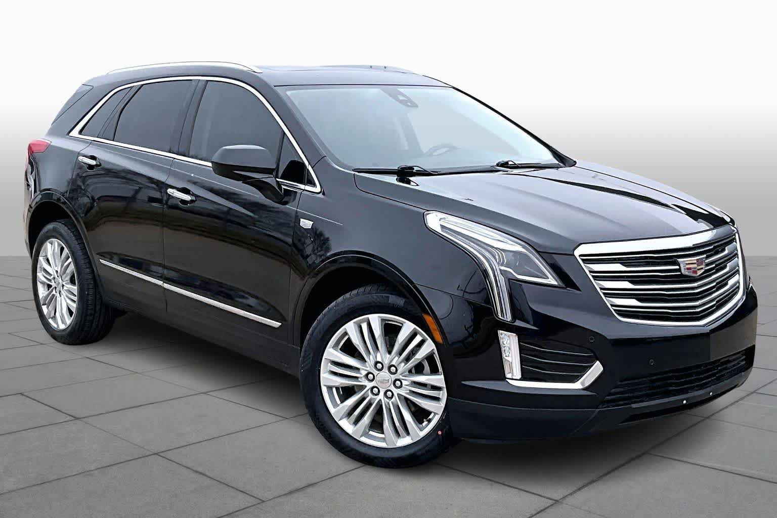 Used 2019 Cadillac XT5 Premium Luxury FWD image 3