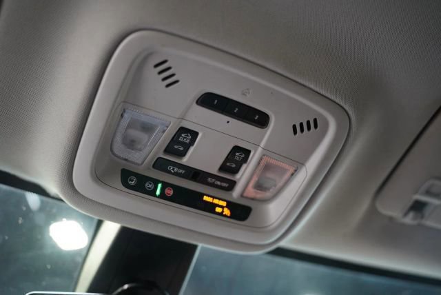 Used 2021 Chevrolet Traverse High Country w/ LPO, Floor Liner Package FWD image 42