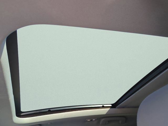 Used 2021 Lincoln Corsair Reserve w/ Equipment Group 201A image 20