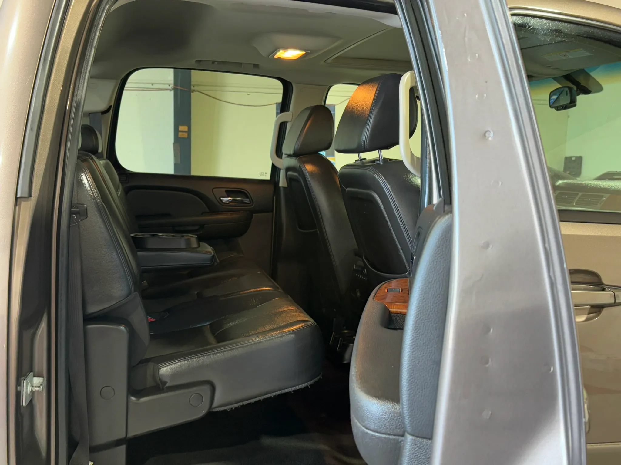 Used 2008 Chevrolet Silverado 2500 LTZ w/ Safety Package AWD/4WD image 16