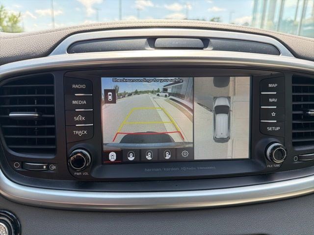 Used 2019 Kia Sorento SX w/ SX Touring Package FWD image 17