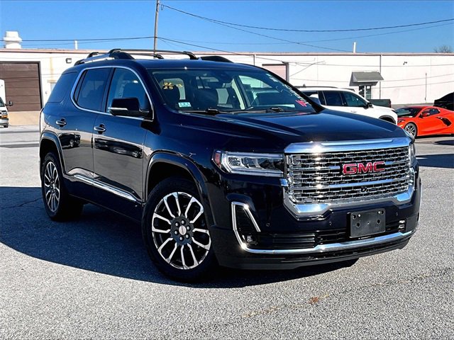 Used 2022 GMC Acadia Denali w/ Denali Technology Package