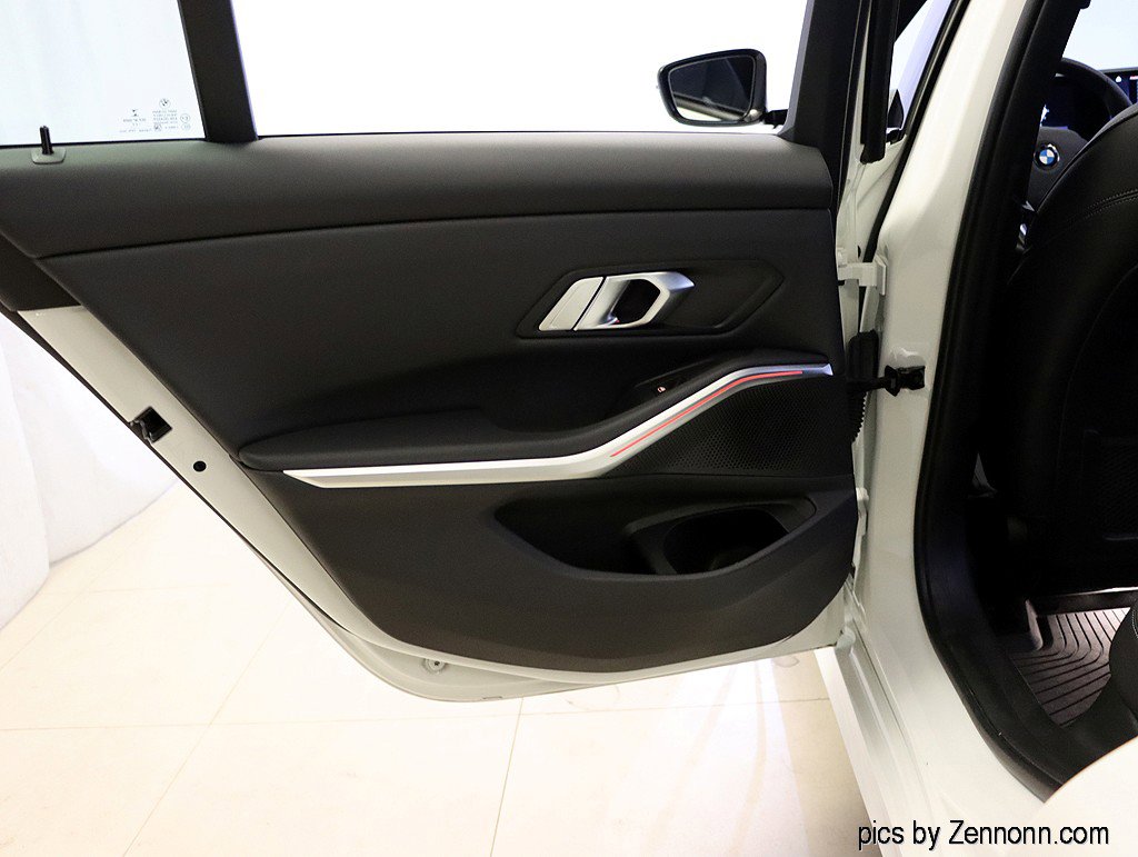 Certified 2023 BMW 330i xDrive Sedan w/ Convenience Package image 25