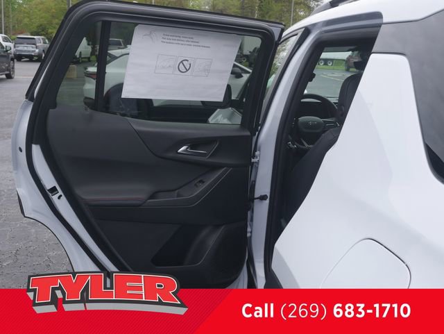 New 2026 Chevrolet Equinox RS w/ Convenience Package III AWD/4WD image 20