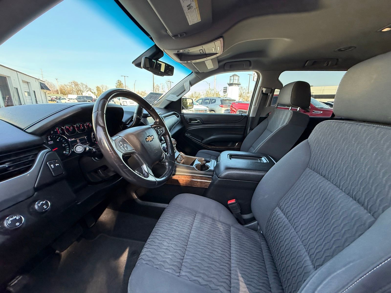 Used 2019 Chevrolet Suburban LS image 4