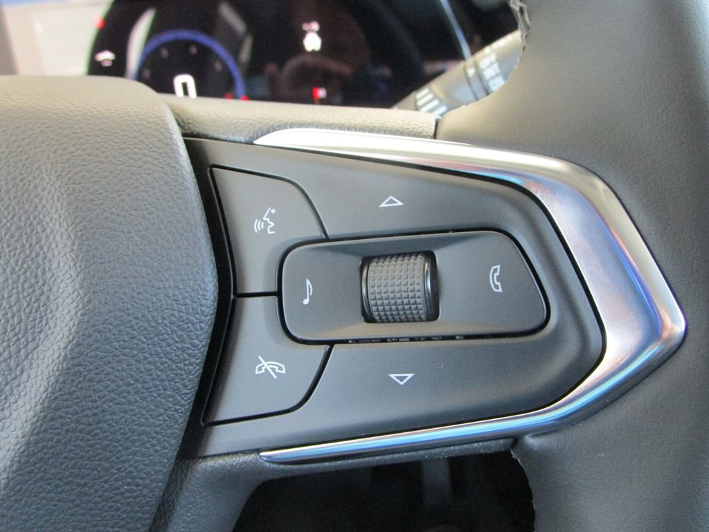 New 2026 Chevrolet Trax LT w/ Driver Confidence Package FWD image 30