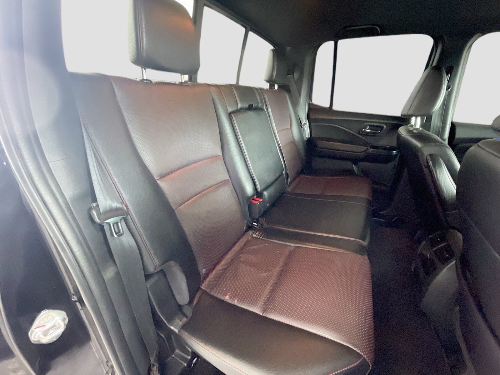 Used 2018 Honda Ridgeline Black Edition image 17