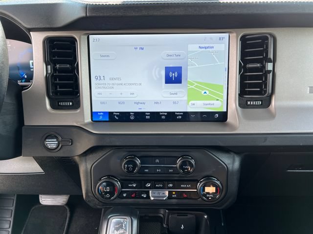 Used 2025 Ford Bronco Outer Banks AWD/4WD image 22