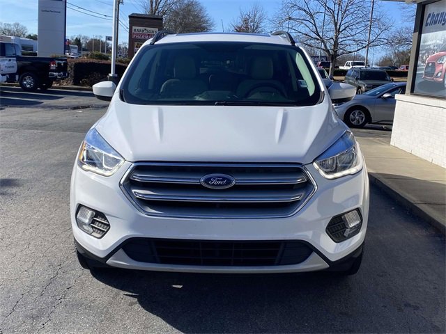 Used 2019 Ford Escape SEL video 2
