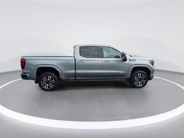Used 2024 GMC Sierra 1500 AT4 w/ Technology Package AWD/4WD image 9