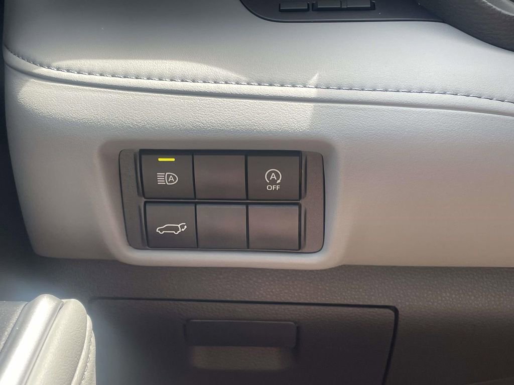 New 2026 Toyota Highlander XLE AWD/4WD image 30