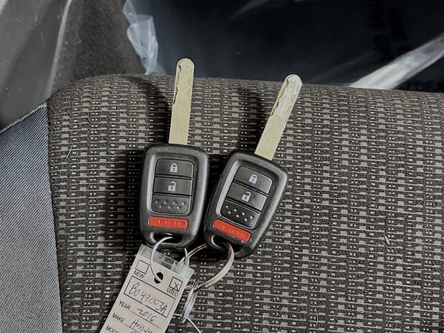 Used 2016 Honda Fit LX image 32