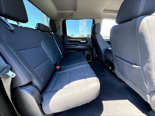 Used 2022 Chevrolet Silverado 1500 LT AWD/4WD image 16