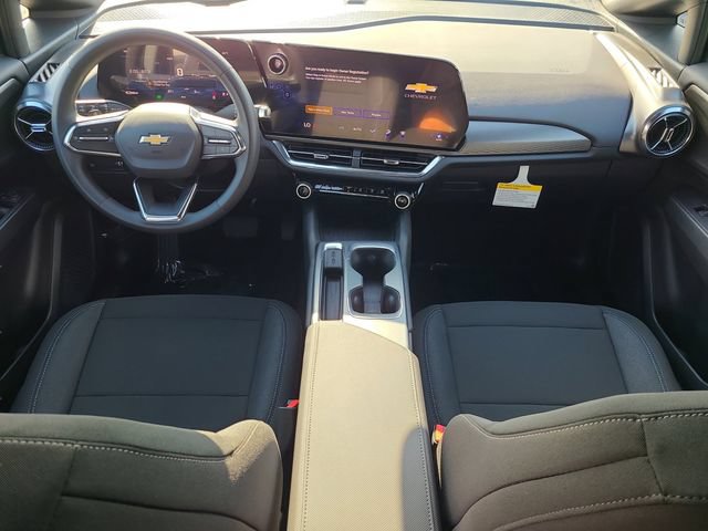 New 2026 Chevrolet Equinox EV LT w/ LPO, Blackout Package FWD image 16