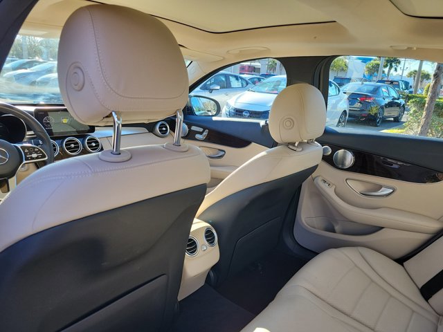 Used 2020 Mercedes-Benz C 300 Sedan image 11