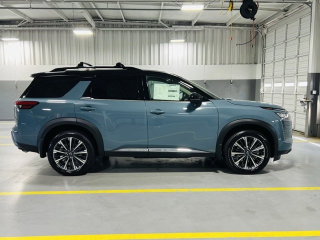 New 2026 Nissan Pathfinder Platinum image 21