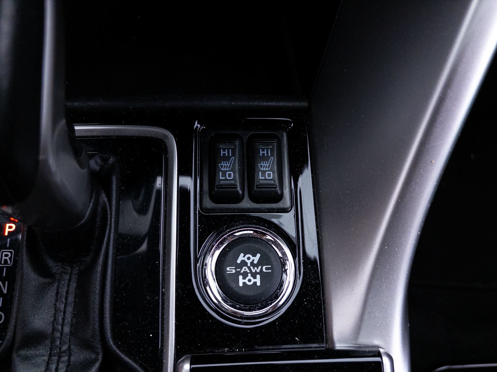 Used 2018 Mitsubishi Eclipse Cross SEL AWD/4WD image 34