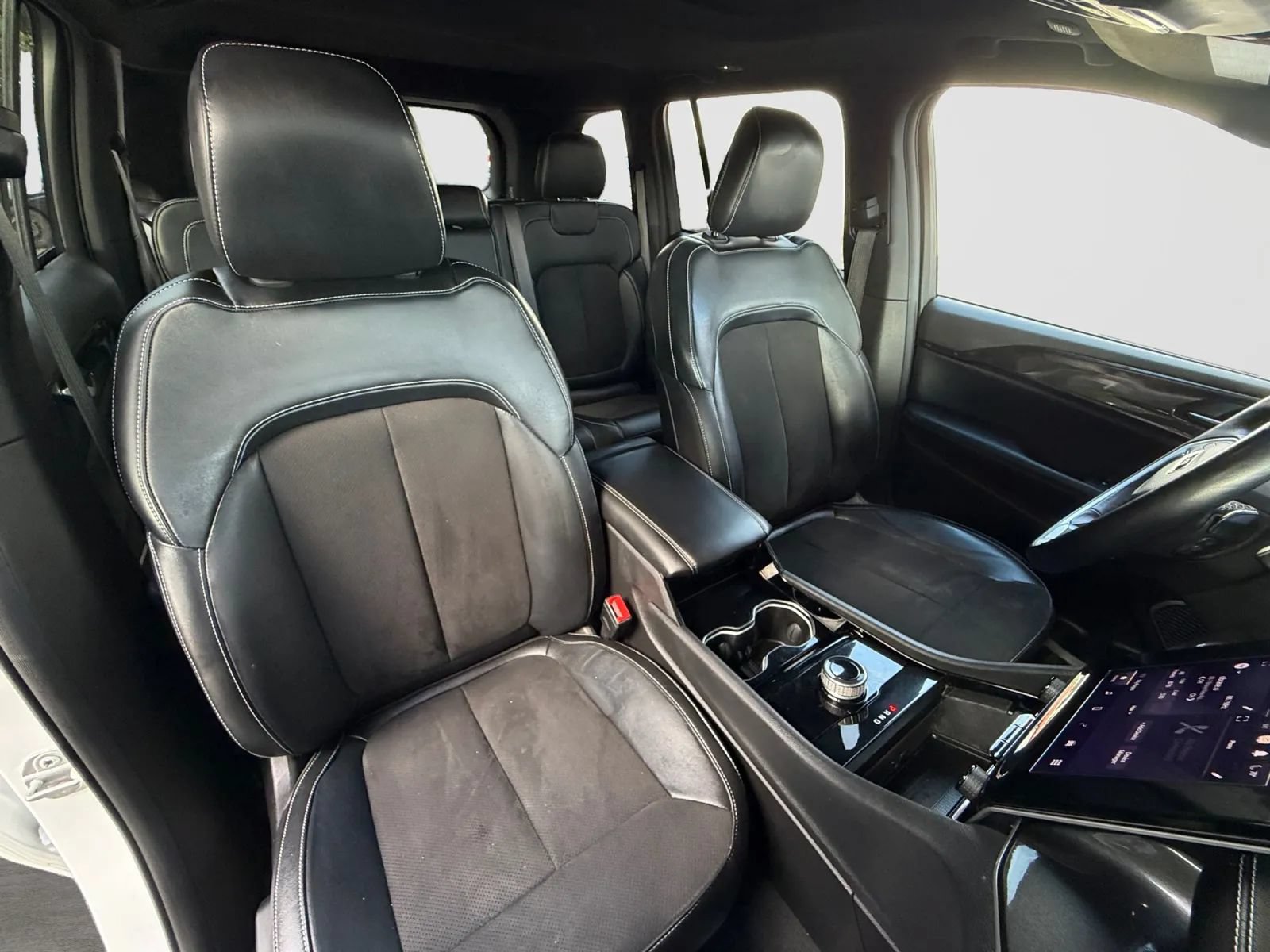 Used 2022 Jeep Grand Cherokee Altitude AWD/4WD image 21