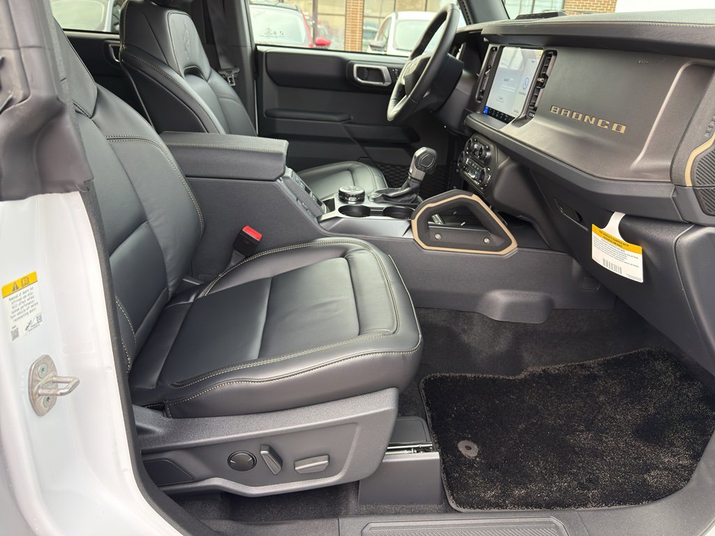 New 2025 Ford Bronco Badlands image 33