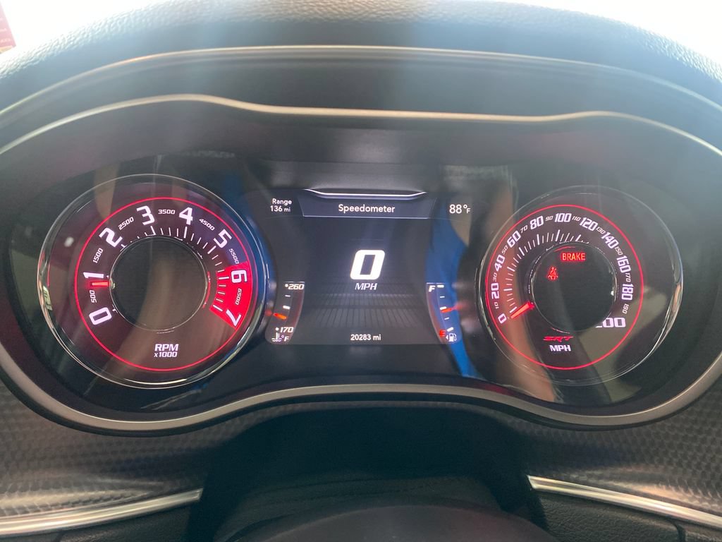 Used 2016 Dodge Challenger SRT Hellcat RWD image 17