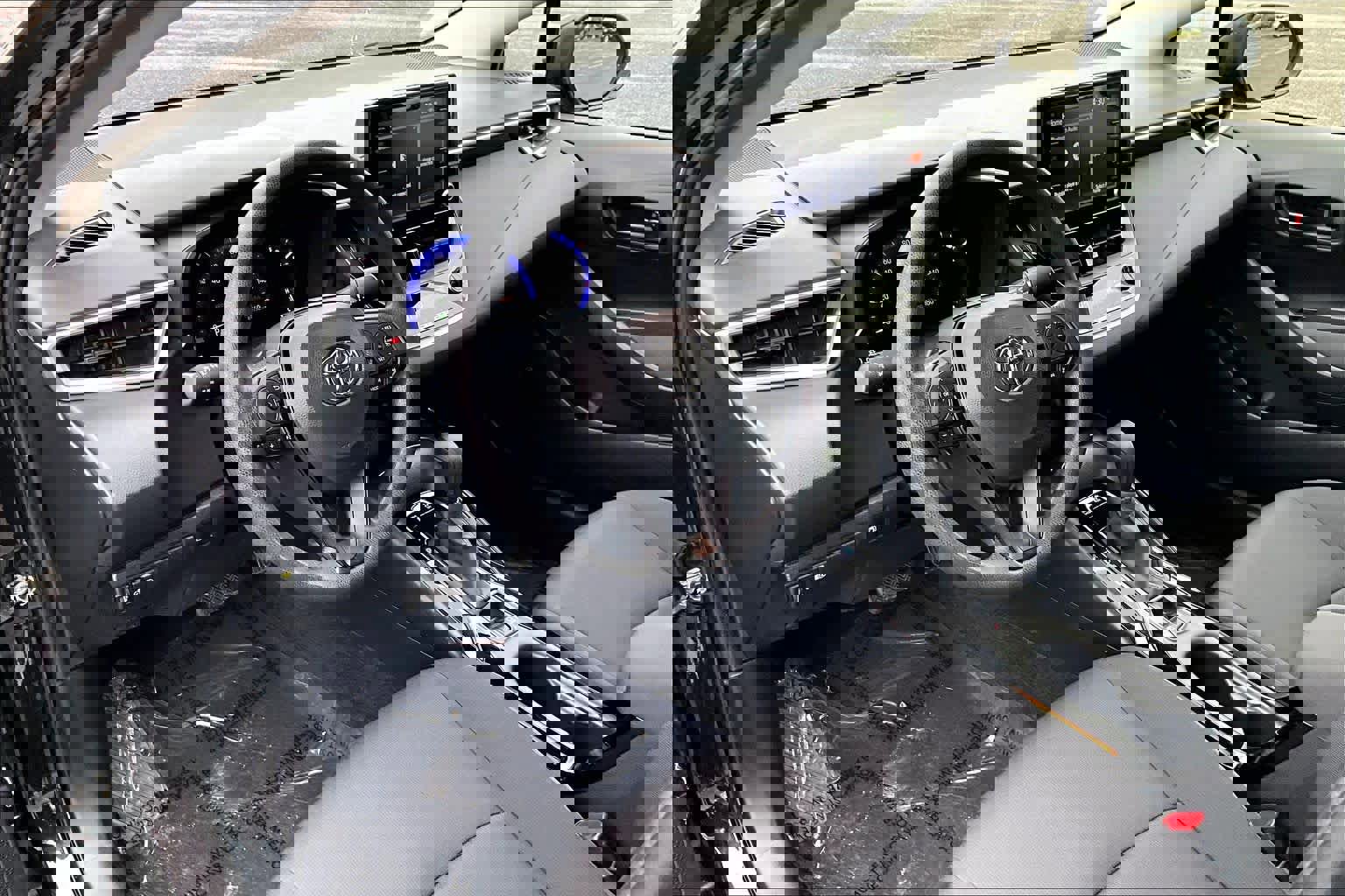 Used 2022 Toyota Corolla LE image 17