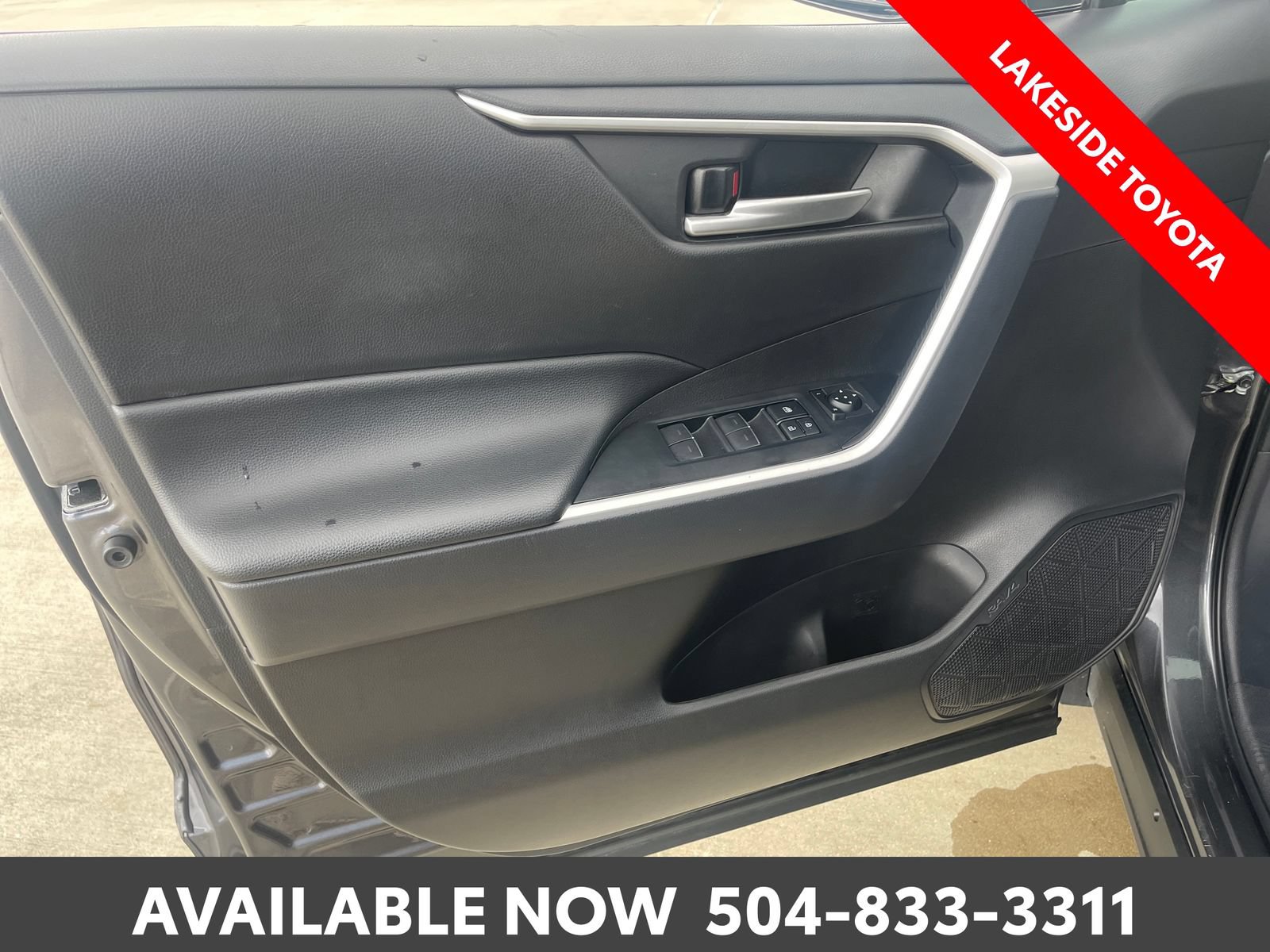 Certified 2025 Toyota RAV4 XLE FWD image 25
