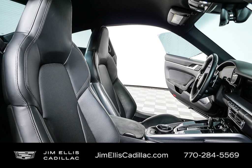 Used 2024 Porsche 911 Carrera GTS image 22