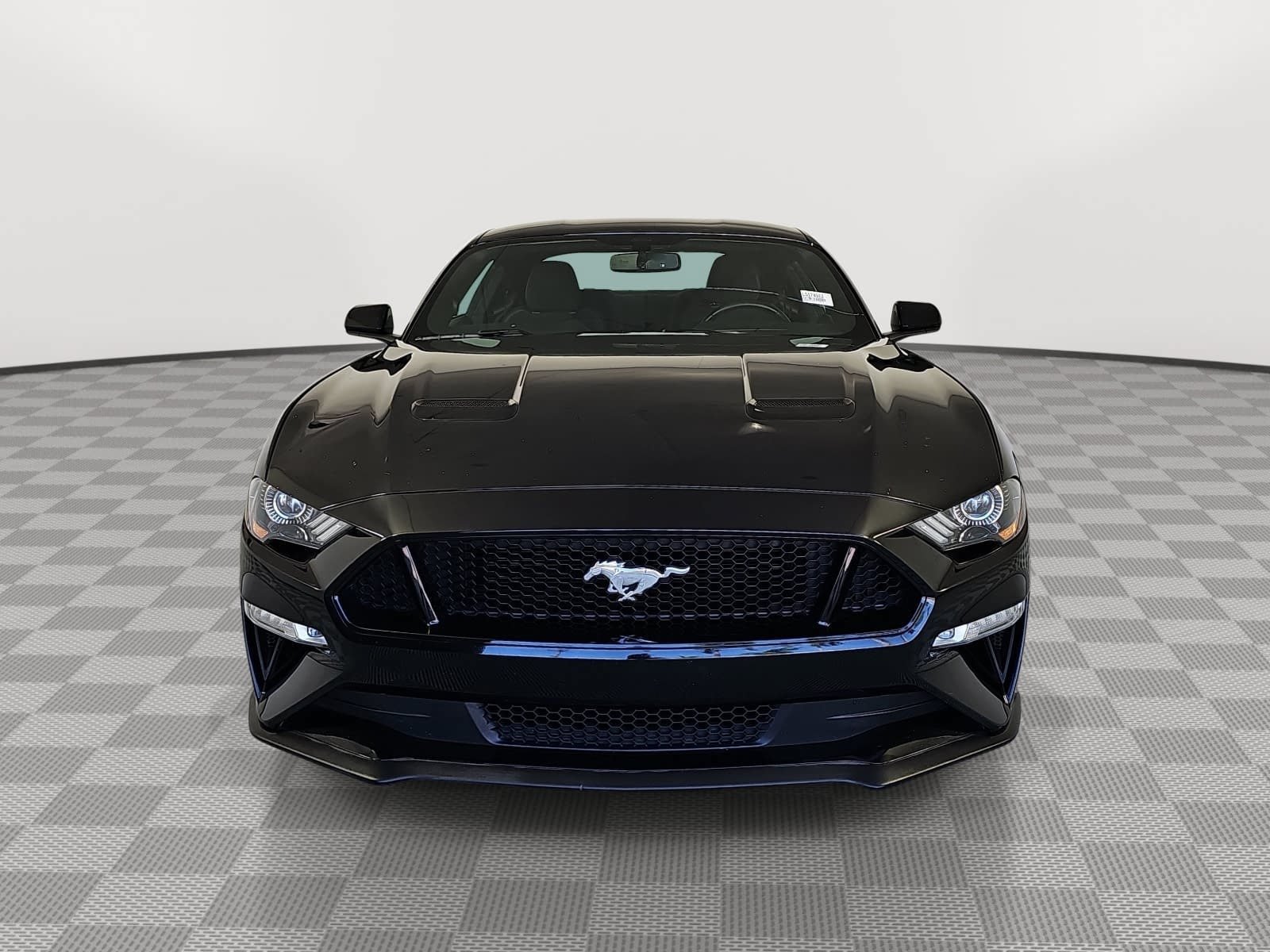Used 2020 Ford Mustang GT RWD image 3