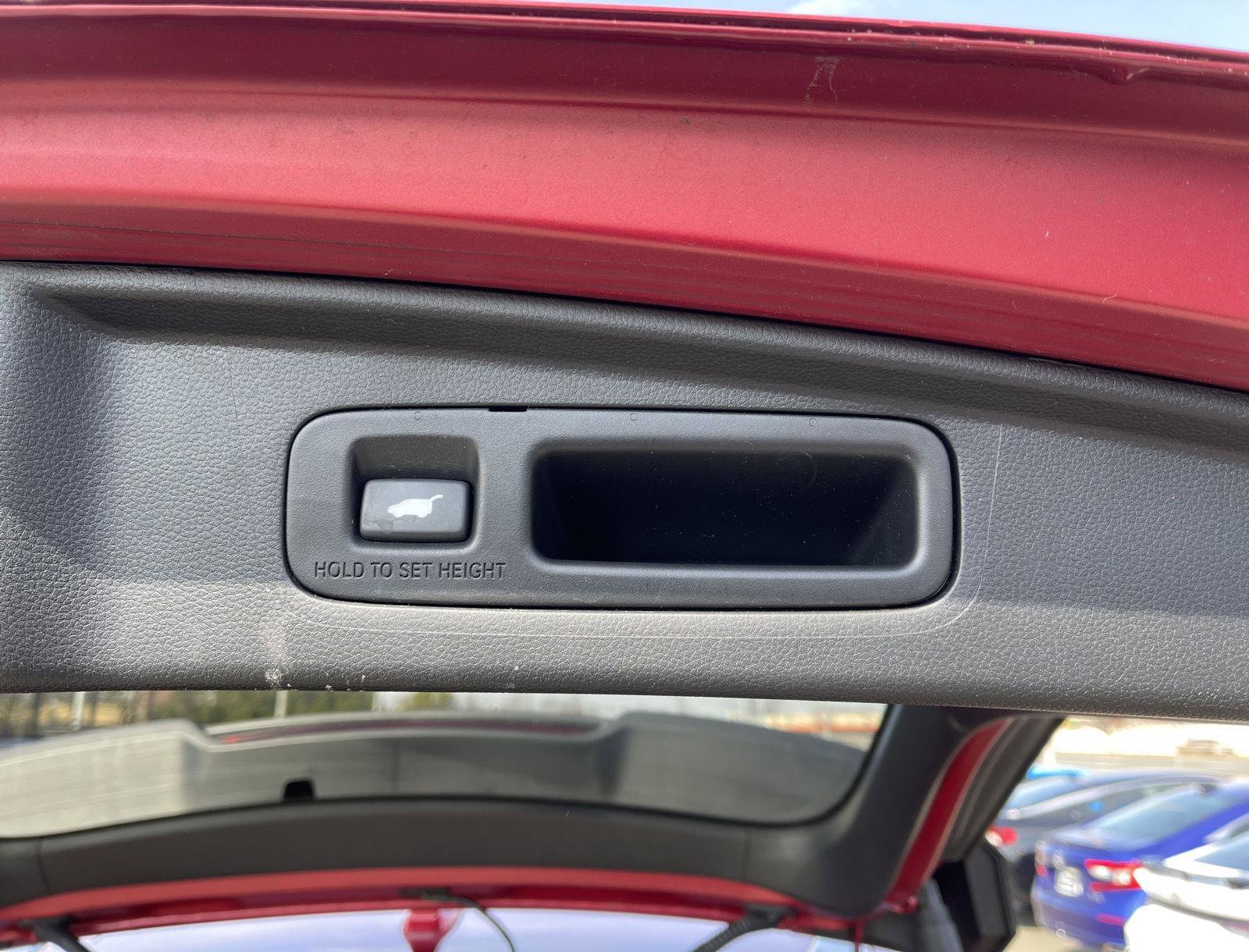 Used 2023 Honda CR-V EX-L image 17