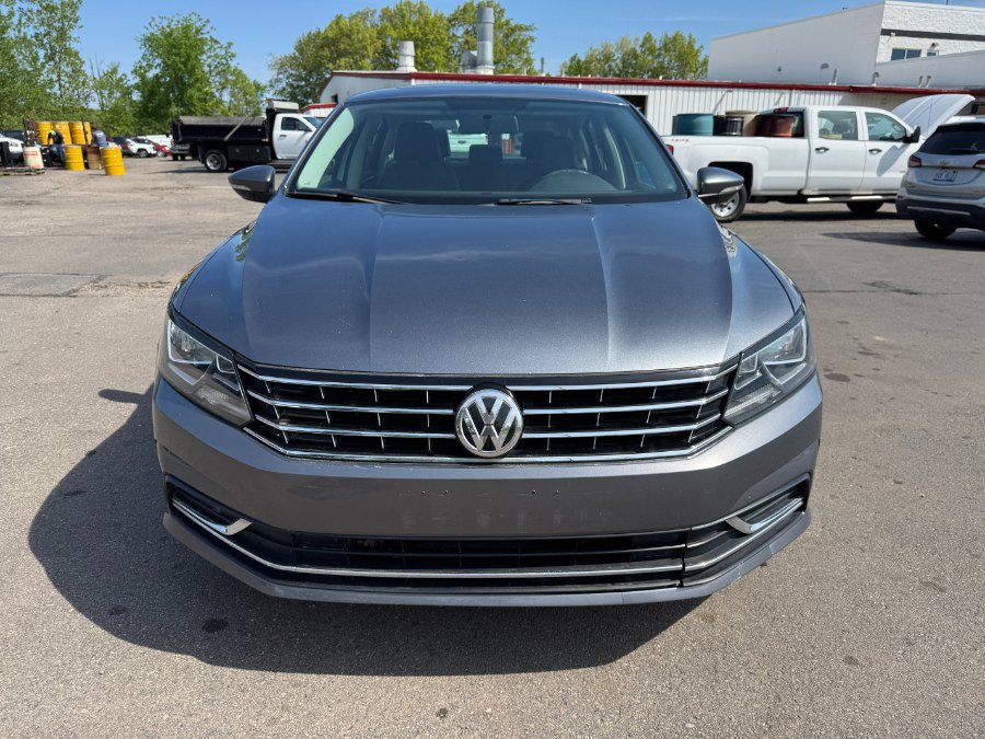 Used 2016 Volkswagen Passat 1.8T SE FWD image 8