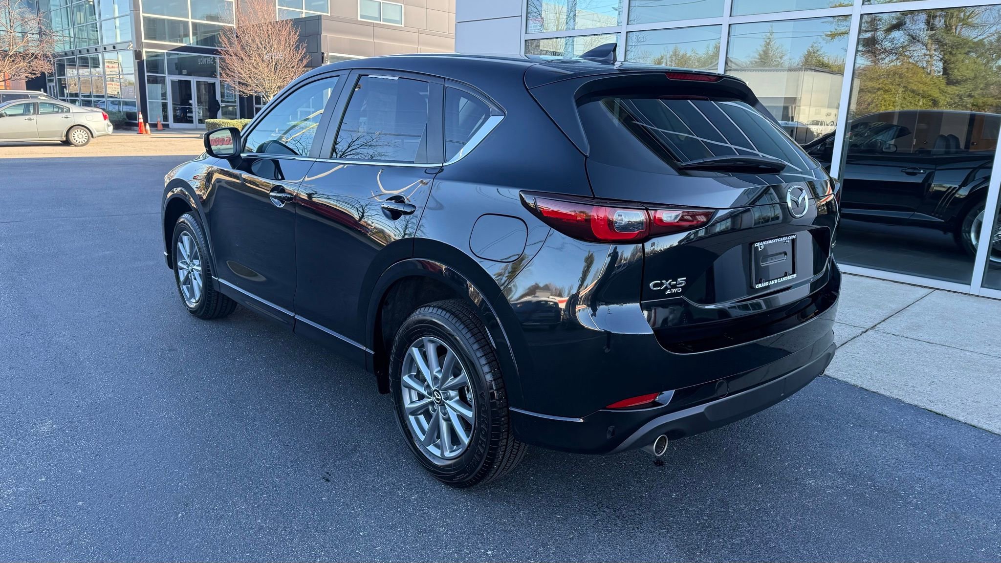 Used 2025 MAZDA CX-5 AWD 2.5 S w/ Preferred Package image 9