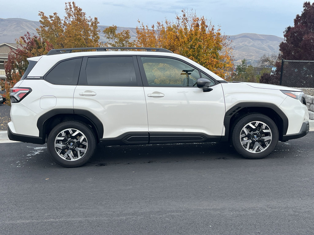 New 2025 Subaru Forester Premium image 2