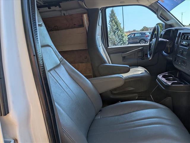 Used 2019 Chevrolet Express 2500 Extended w/ Driver Convenience Package RWD image 12