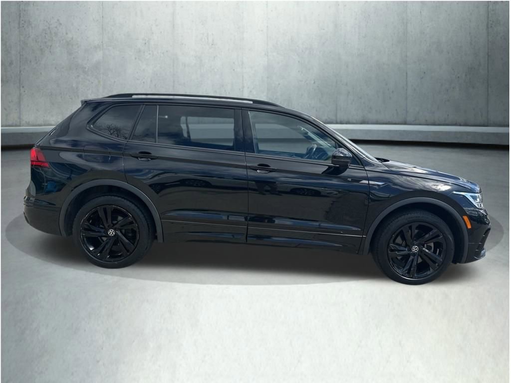 Used 2023 Volkswagen Tiguan SE R-Line AWD/4WD image 7
