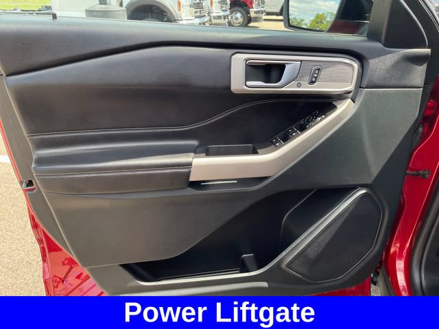 Used 2024 Ford Explorer XLT w/ Equipment Group 202A AWD/4WD image 10