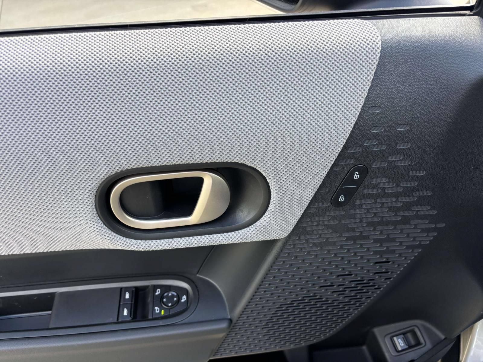 New 2026 MINI Cooper 2-Door Hardtop FWD image 12